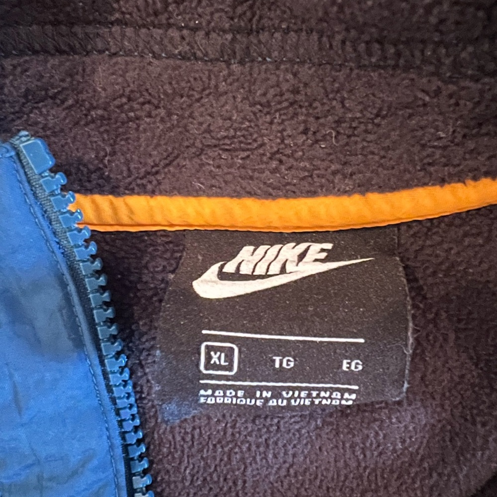 Nike Polar Half-Zip Pullover - image 2